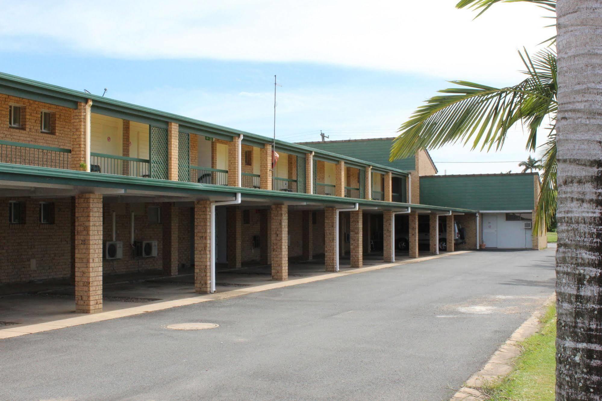 Sun Plaza Motel - Mackay Exterior photo